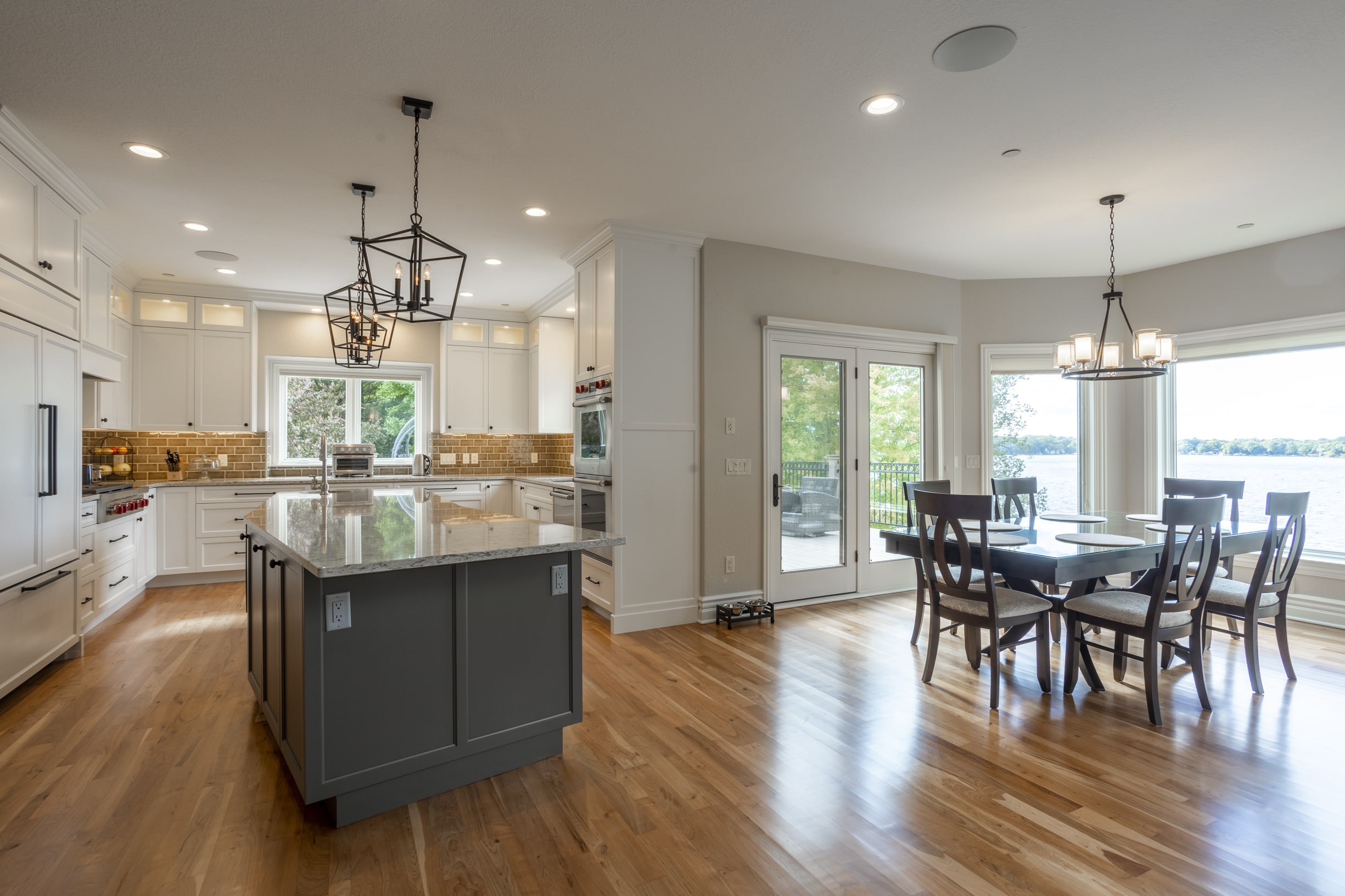 2022 Bronze Award_Residential Kitchen $100_$150k-min